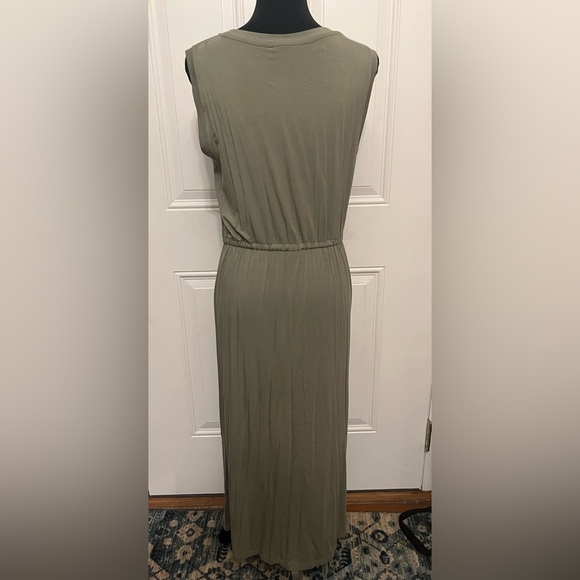 Ann Taylor Loft Green Adjustable
waist Sleeveless Midi Dress NWOT - Picture 3 of 5